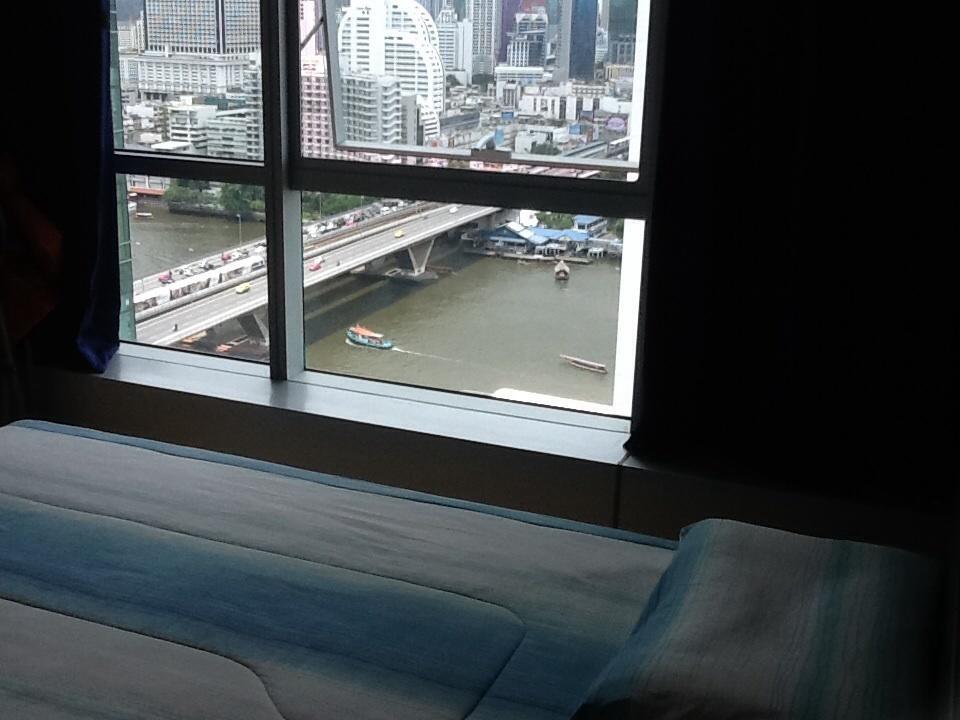 Baan Sathorn Riverfront Bangkok Rum bild